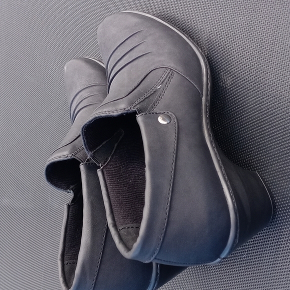 Easy street clogs comfort size 9 Wide - Picture 6 of 12